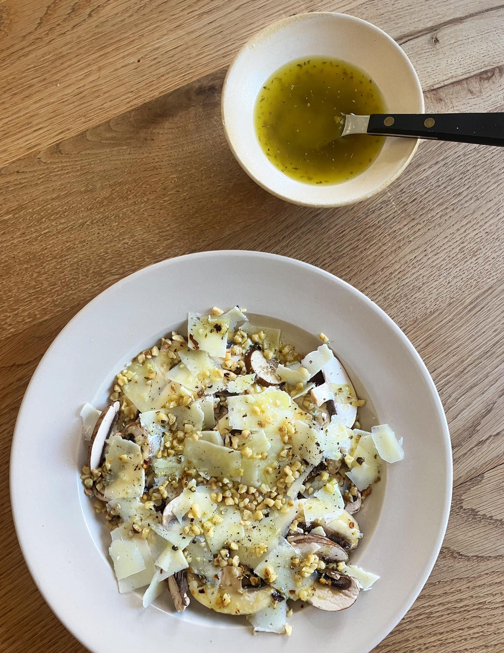 Salmoriglio Mushroom Salad